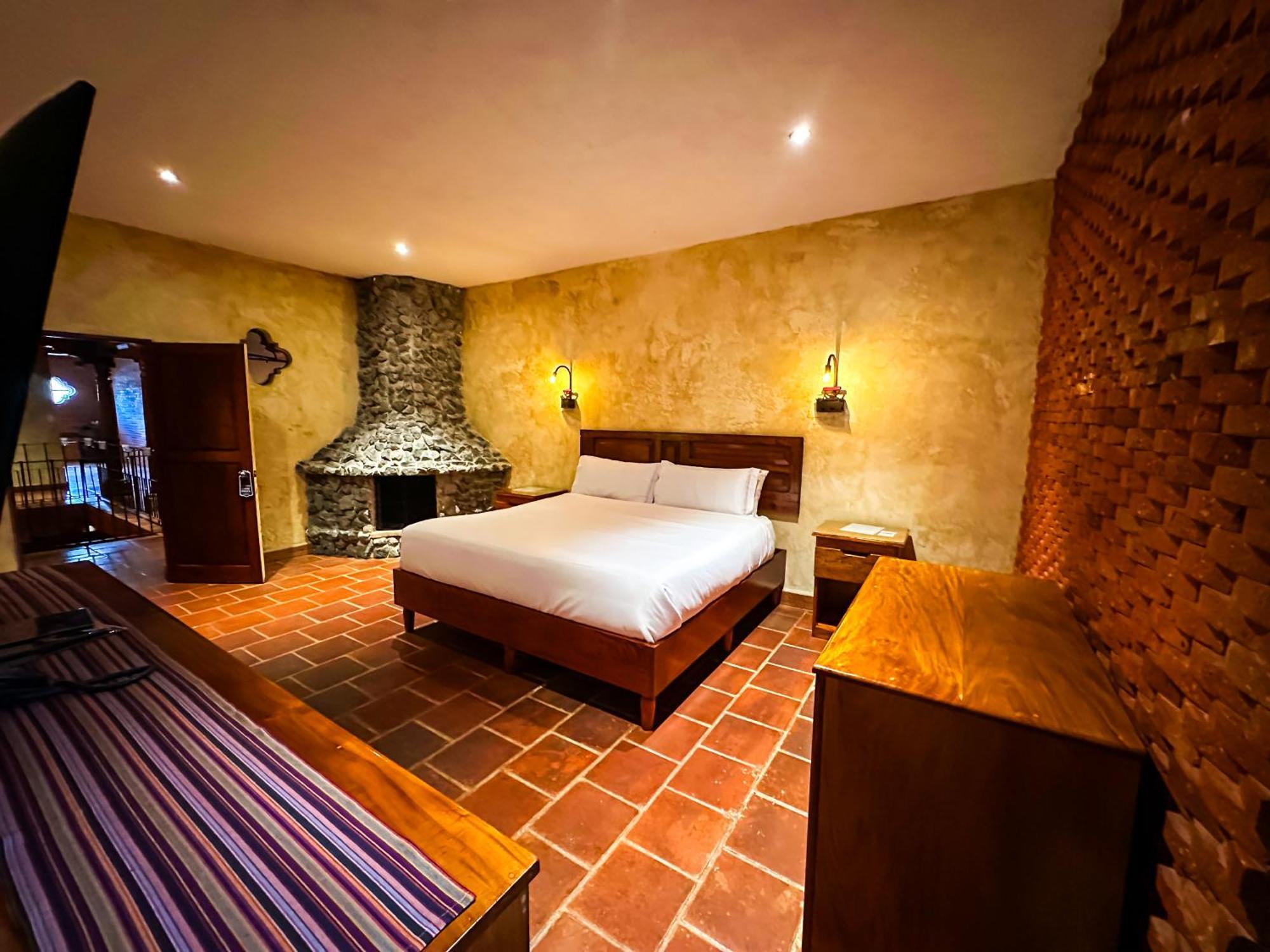 Le Suisse Spa Santa Lucía Milpas Altas エクステリア 写真