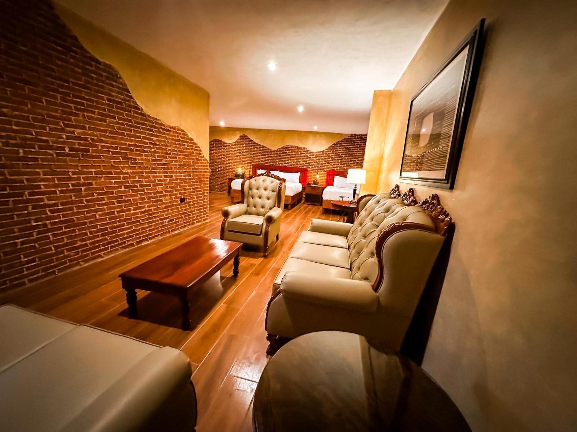 Le Suisse Spa Santa Lucía Milpas Altas エクステリア 写真