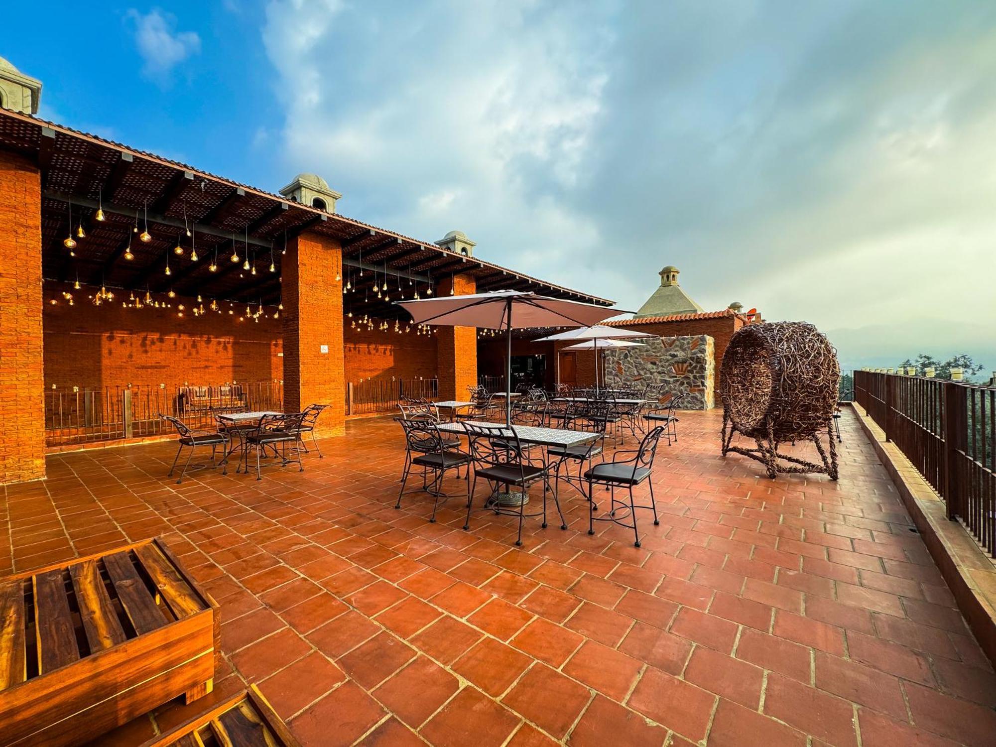 Le Suisse Spa Santa Lucía Milpas Altas エクステリア 写真